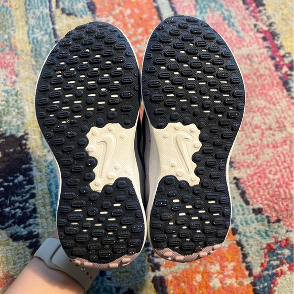 Nike Kids' revolution 7 (GS) size 10 - Picture 5 of 7